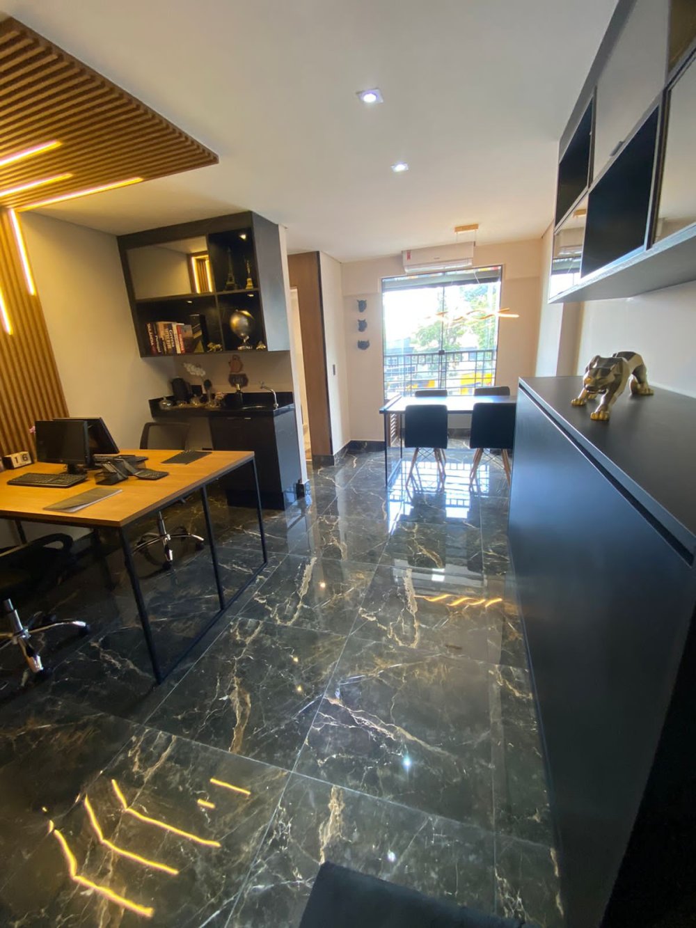 Sala Comercial - Venda - Parque Jaçatuba - Santo André - SP